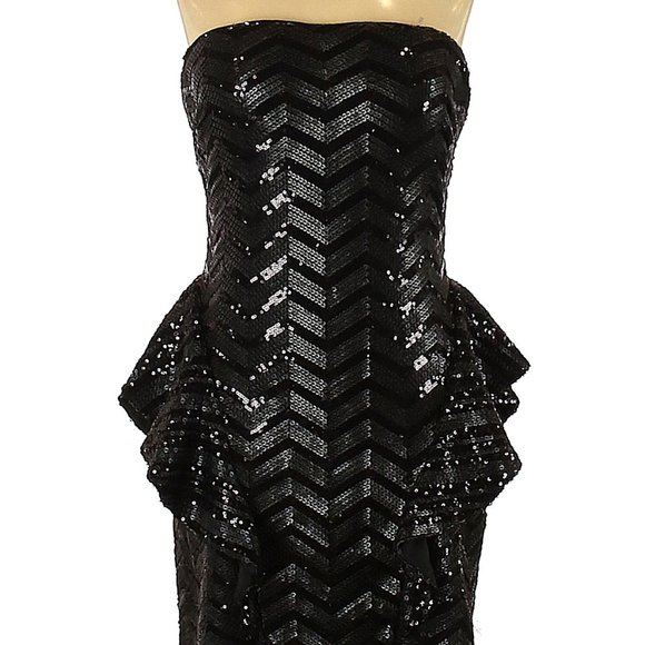 💋STUNNINGLY BEAUTIFUL💋 Vintage Strapless Sequin Dress - Picture 4 of 15